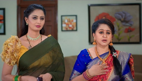 zee tamil television Karthigai Deepam serial March 25th Episode