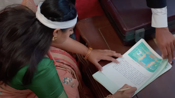 zee tamil television Karthigai Deepam serial April 12th Episode