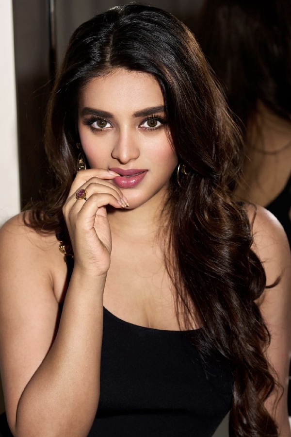 Breakup actress Nidhdhi Aggarwal s drastic decision Breakup actress Nidhdhi Aggarwal s drastic decision