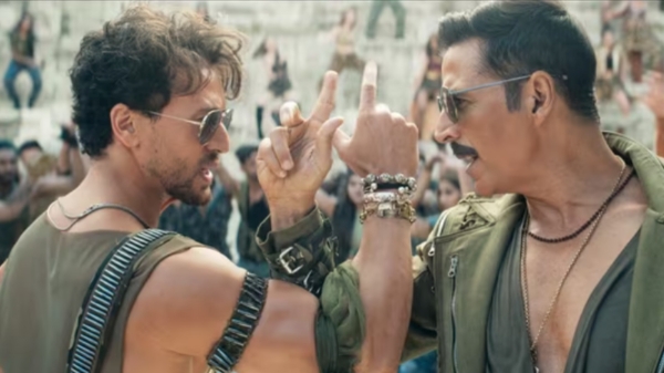 Bade Miyaan Chote Miyan Twitter Review and Reactions in Tamil