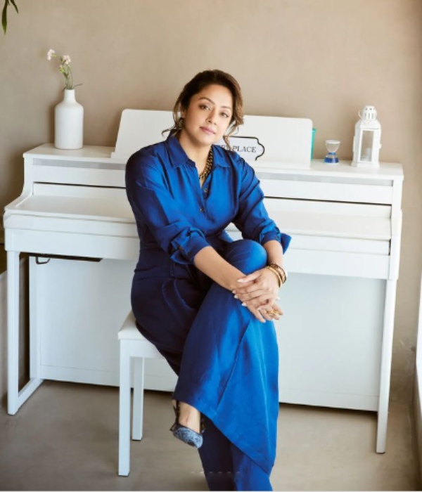 Netizens troll Jyothika for not voting in lok sabha election Netizens troll Jyothika for not voting in lok sabha election