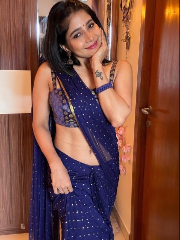 actress sakshi agarwal Glamours photo trending on social media actress sakshi agarwal Glamours photo trending on social media