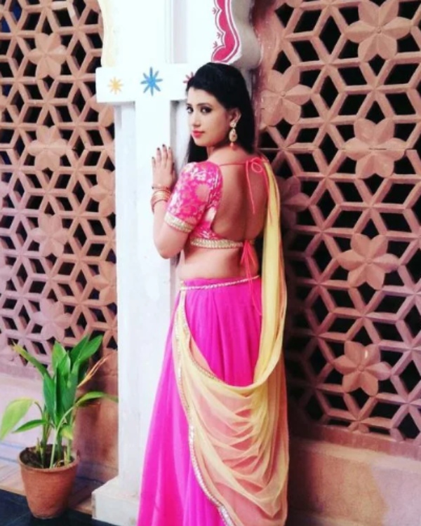 Bhojpuri actress Amrita Pandey dies by suicide