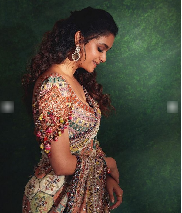 Actress Keerthy Suresh photos trending on social media