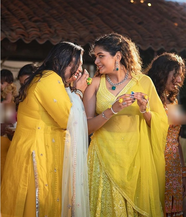 Actress Aditi shankar shared sister Aishwarya s haldi function photos and video