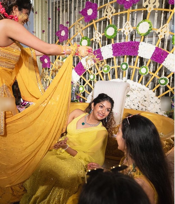 Actress Aditi shankar shared sister Aishwarya s haldi function photos and video