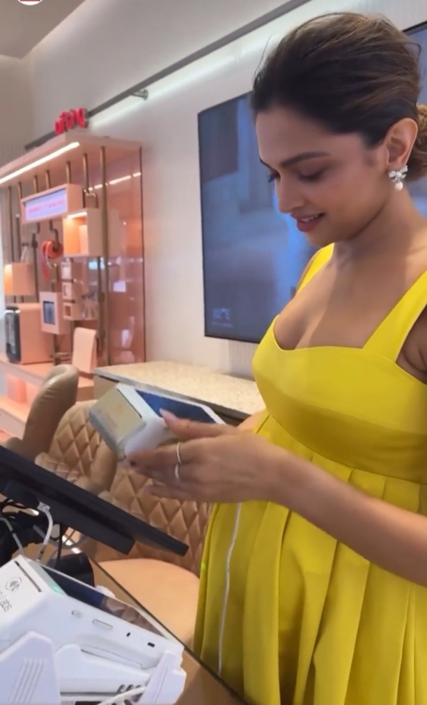 Prabhas fans slams Deepika Padukone for avoid Kalki 2898 AD promotions