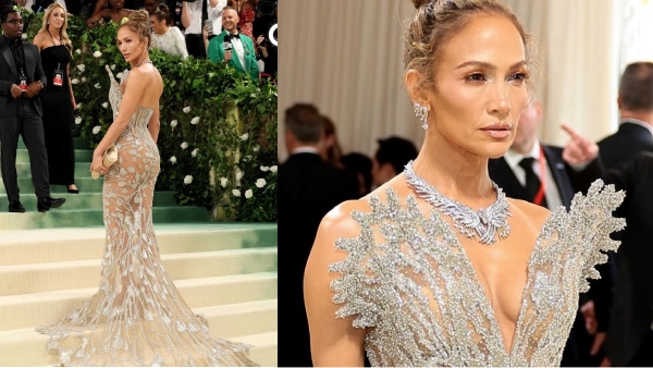 Jennifer Lopez transparent and elegant dress at Met Gala stuns everyone