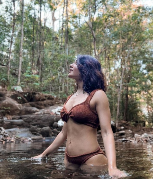 Samantha taking sauna bath photo trending on social media