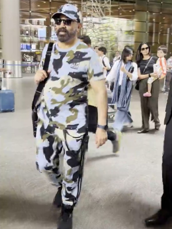 Actor Kamal haasan arrived Mumbai for Indian 2 movie promotions Actor Kamal haasan arrived Mumbai for Indian 2 movie promotions