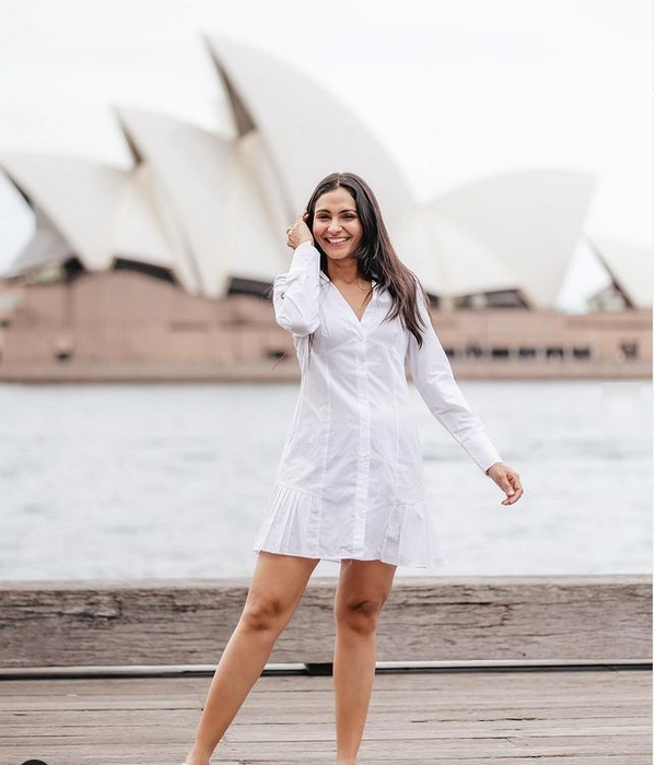 Actress Andrea jeremiah latest pics trending on social media