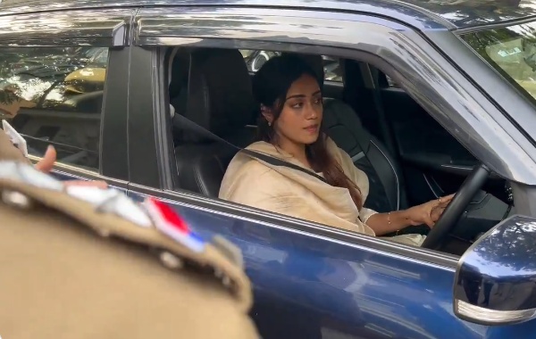 Nivetha Pethuraj Tollywood Heroine