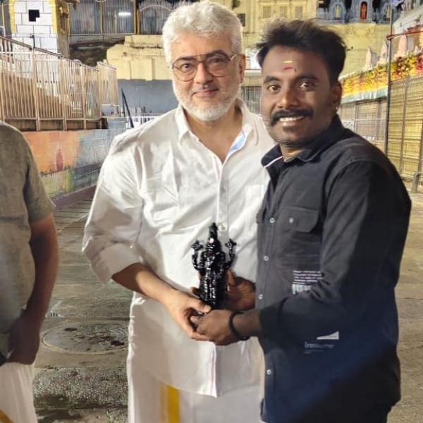 Ajithkumar Tirupathi Temple Vidamuyarchi AK Ajithkumar Tirupathi Temple Vidamuyarchi AK