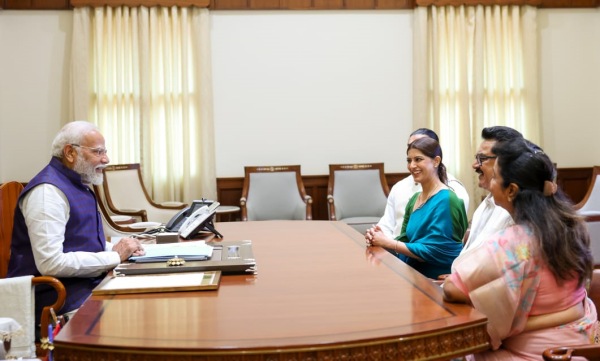 Varalaxmi Sarathkumar PM Narendra Modi