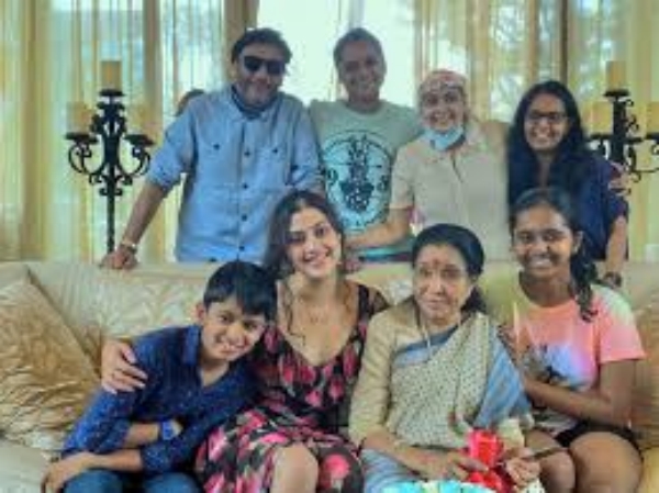 Asha Bhosle Sonu Nigam