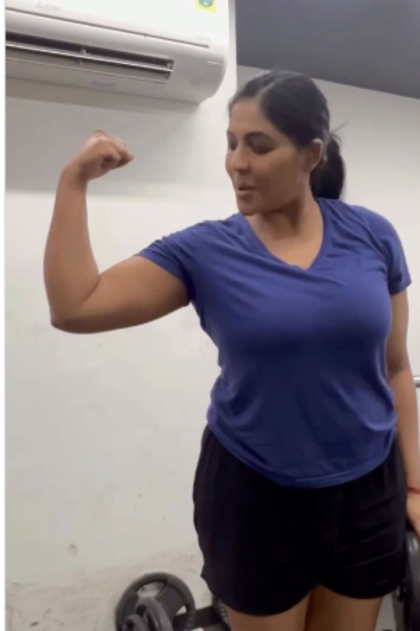 Reshma Pasupuleti workout heroine vilangu
