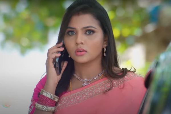 Television zee tamil Karthigai Deepam Serial