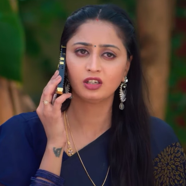 Television zee tamil Karthigai Deepam