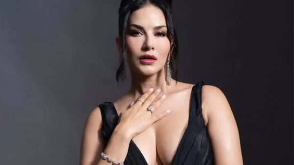 Sunny Leone Sunny Leone