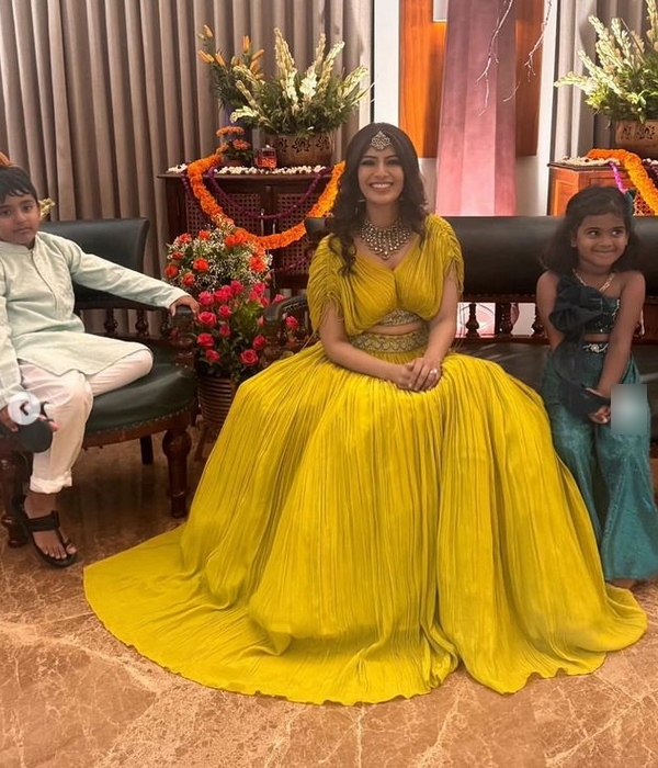 Varalaxmi Sarathkumar Nicholai Sachdev Trisha