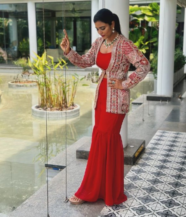 Aiswarya rajesh tamil cinema