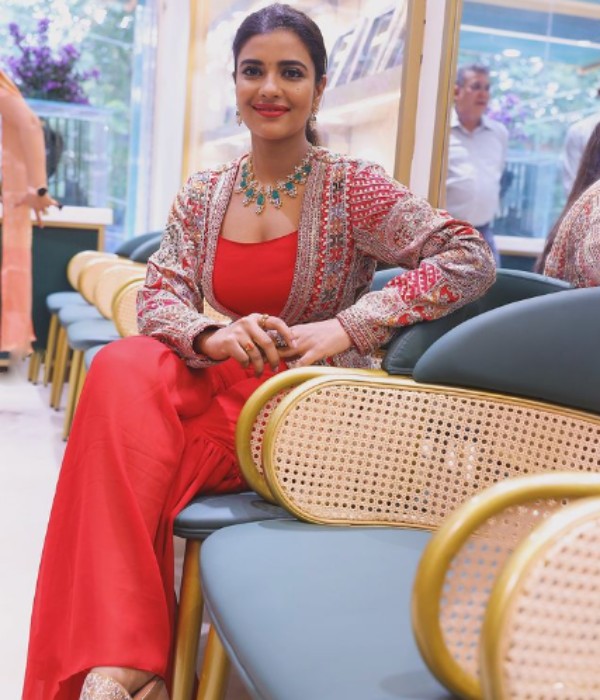 Aiswarya rajesh tamil cinema