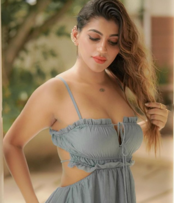 yashika aannand Bigg Boss instagram