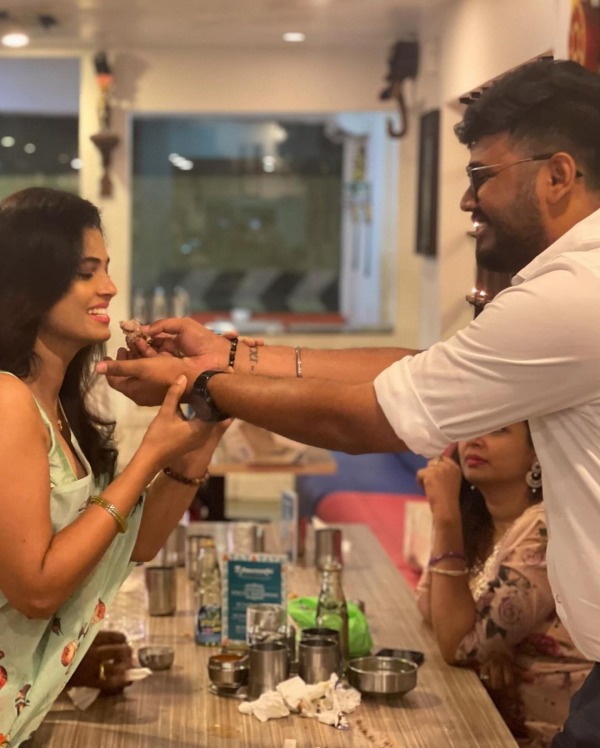 Ramya Pandian breakup Bigg Boss Tamil