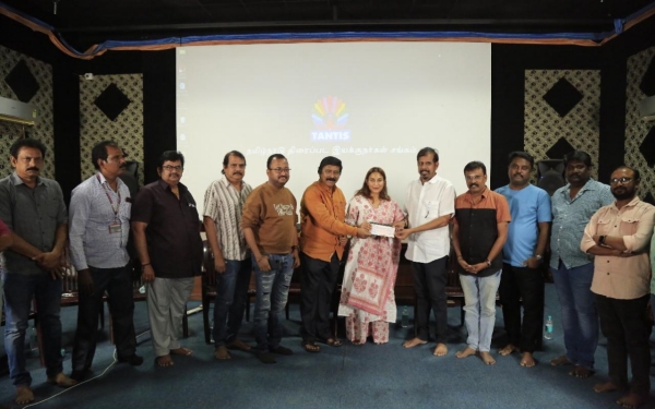 aishwarya rajinikanth directors association rajinikanth