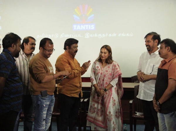 aishwarya rajinikanth directors association rajinikanth