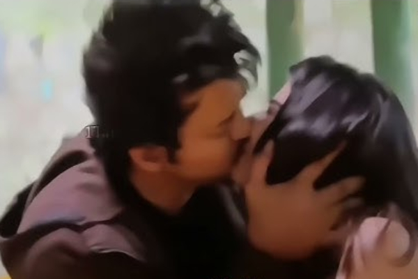 vijay goat lip lock vijay goat lip lock