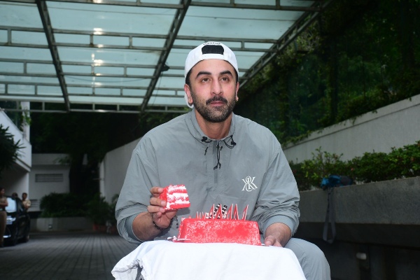 ranbir kapoor net worth alia bhatt ranbir kapoor net worth alia bhatt