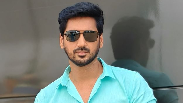 bigg boss tamil arnav salary 8