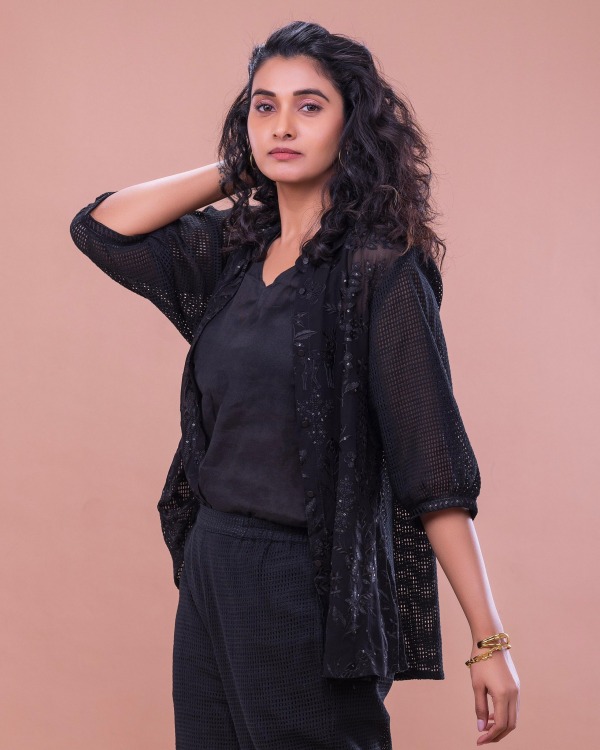 jiiva priya bhavani shankar black box office jiiva priya bhavani shankar black box office