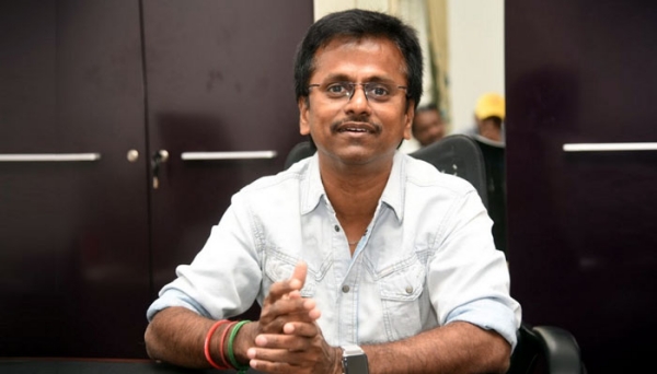 a r murugadoss aamir khan ghajini