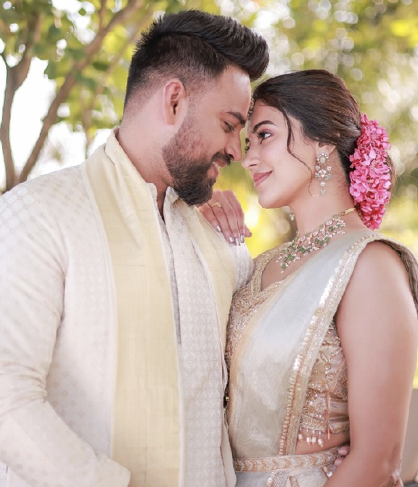 anju kurian wolf movie engagement