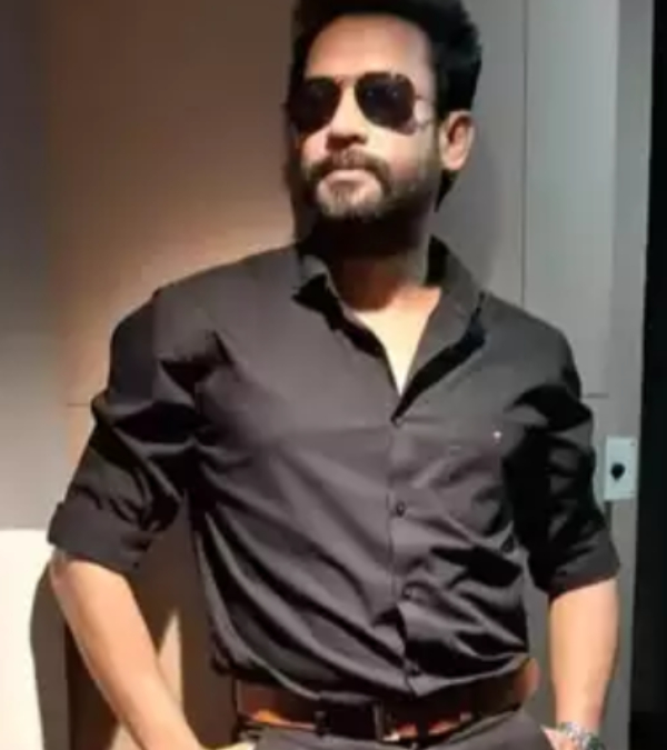 vijay sethupathi bigg boss 8