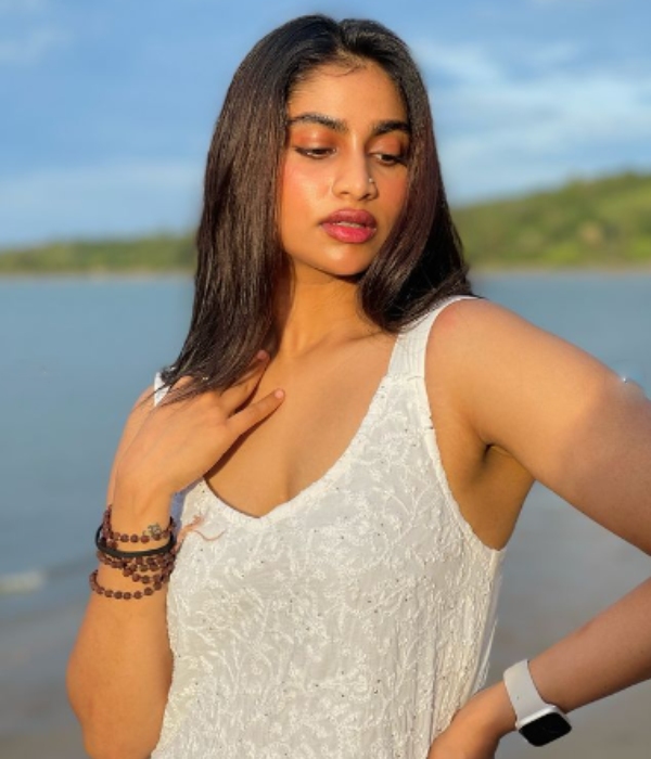 shivani narayanan bigg boss tamil heroine