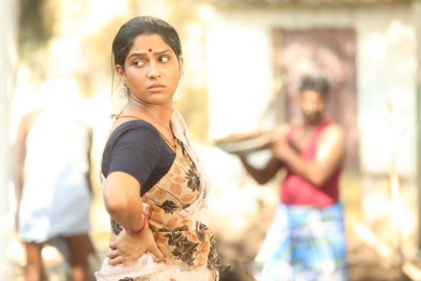 lubber pandhu swasika photo