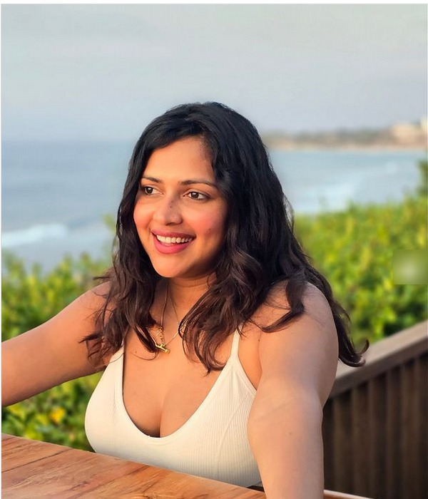 amala paul photos instagram