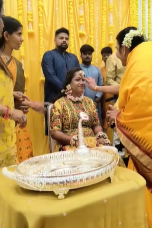 nepoleon dhanoosh akshaya