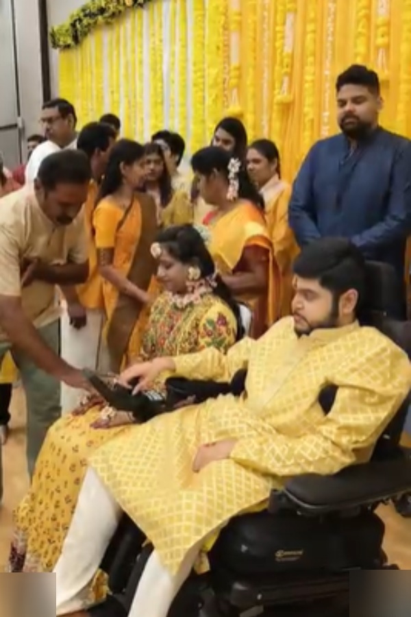 nepoleon dhanoosh akshaya