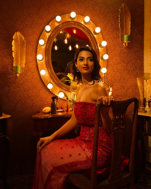 meenakshi chaudhary goat lucky baskhar