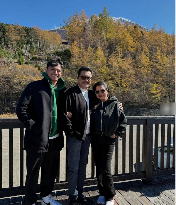 napolean radhika sarathkumar meena