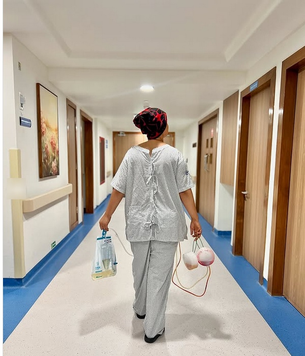 hina khan bigg boss cancer