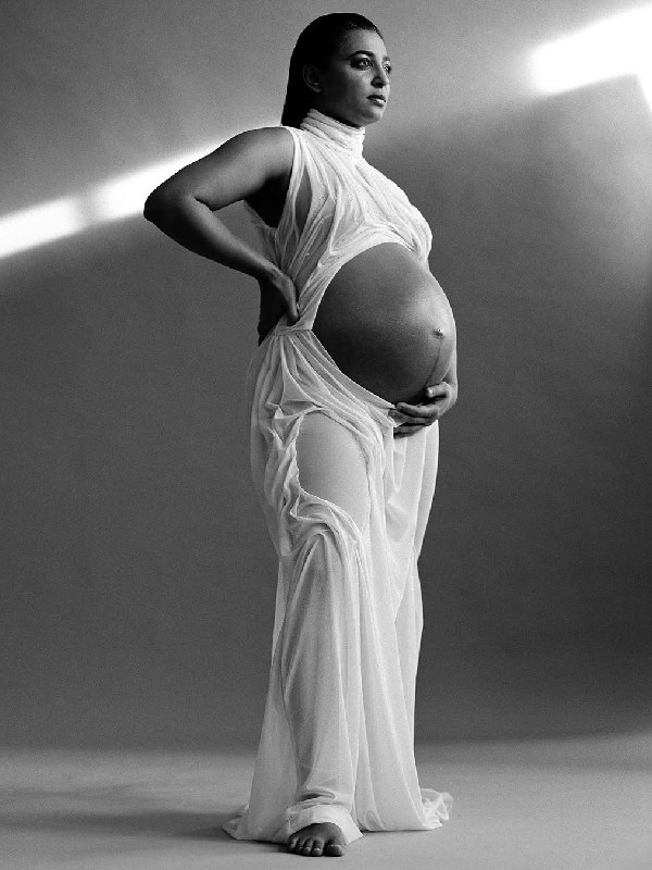 radhika apte baby bump heroine radhika apte baby bump heroine