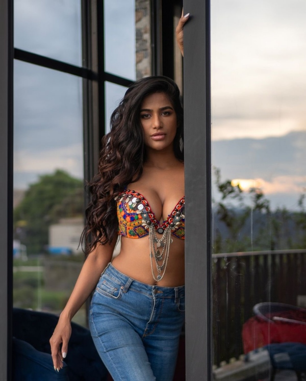 poonam pandey bollywood