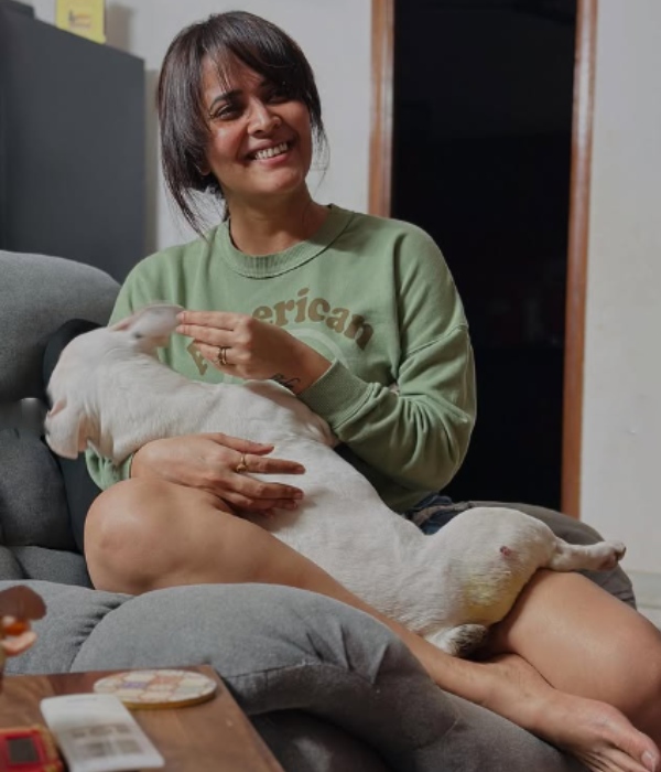 anasuya bharadwaj pushpa