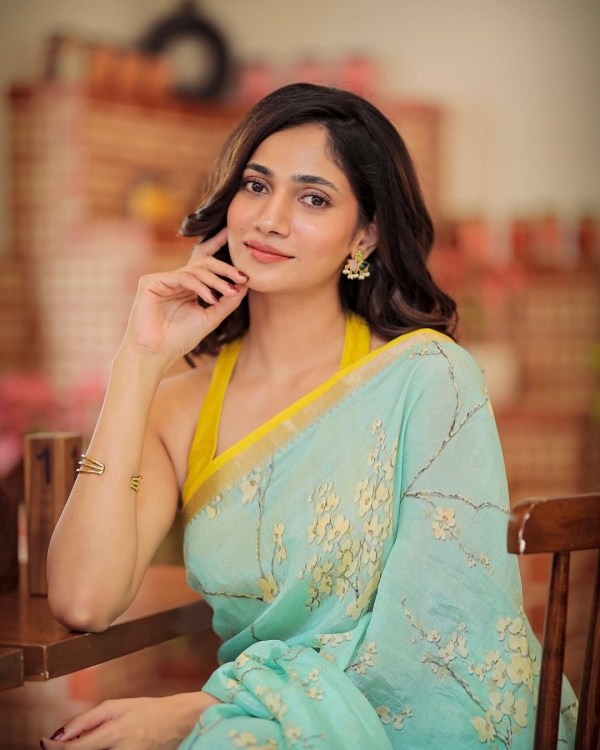 bigg boss show mr house keeping movie losliya bigg boss show mr house keeping movie losliya