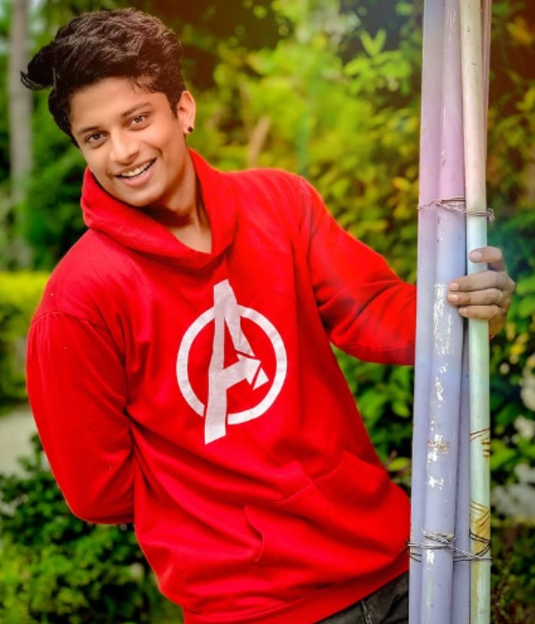 youtuber rahul tiky death mother